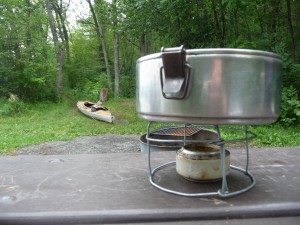 Nedderman's homemade, ultralight alcohol-burning stove. Nedderman's homemade, ultralight alcohol-burning stove.